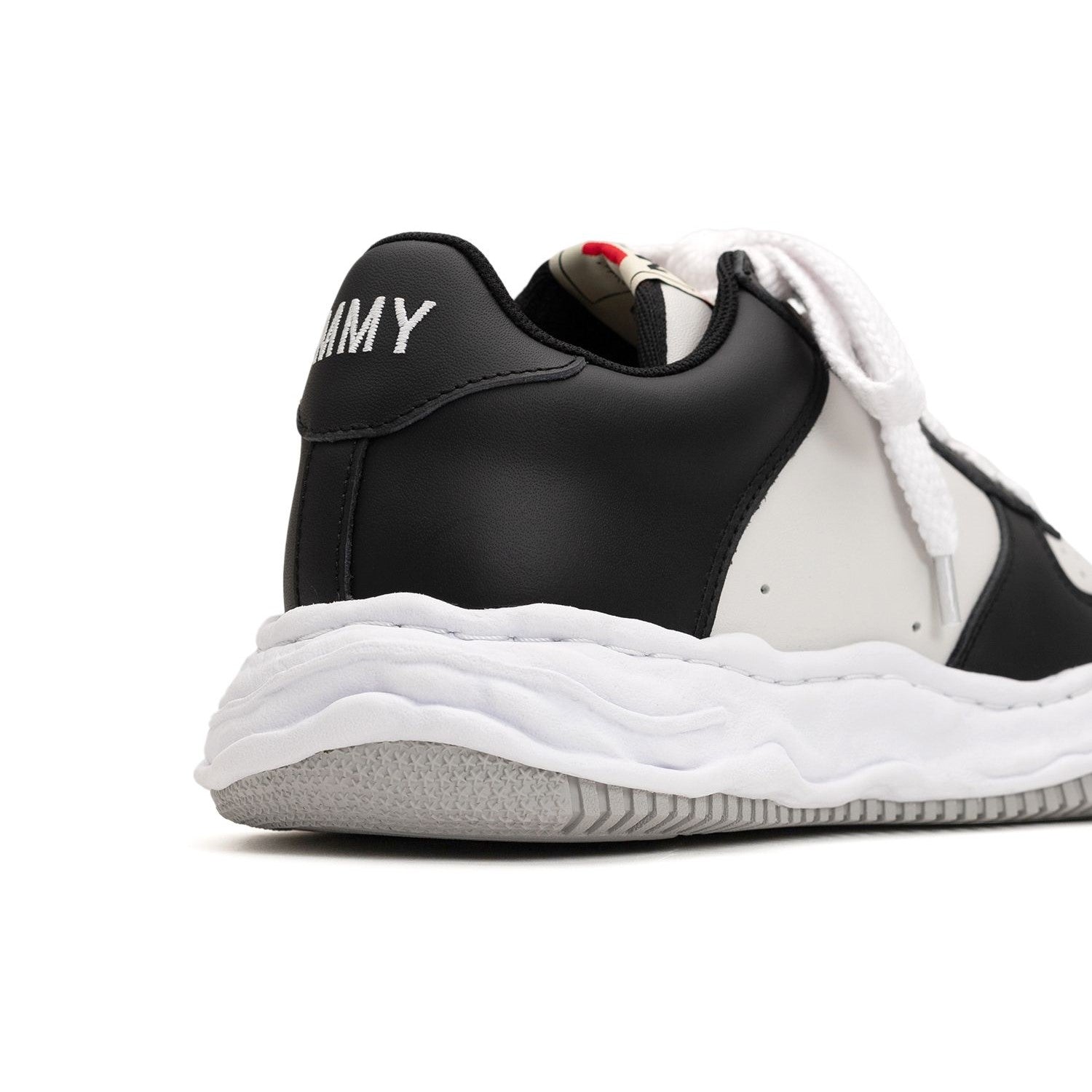 MMY WAYNE OG Leather - Black/White